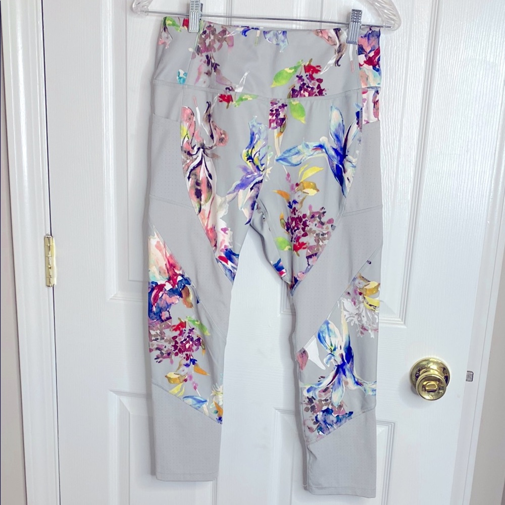 Avia Gray Leggings with Vibrant Floral Design